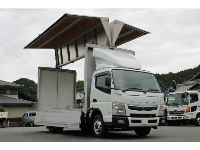 Mitsubishi Fuso Canter 3