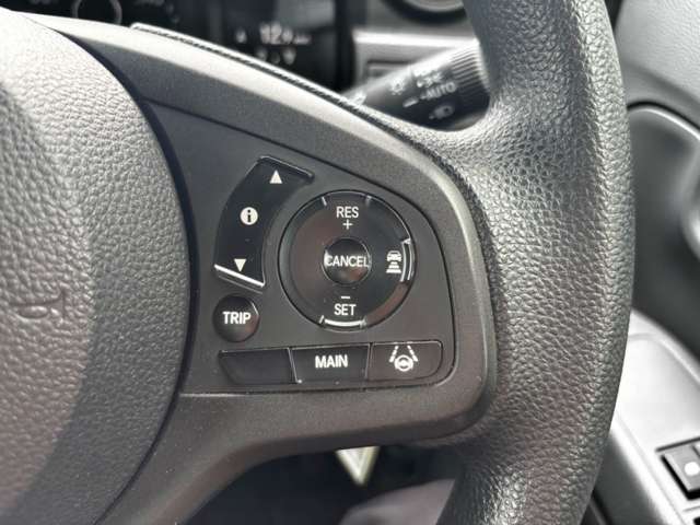 Honda N-VAN 12