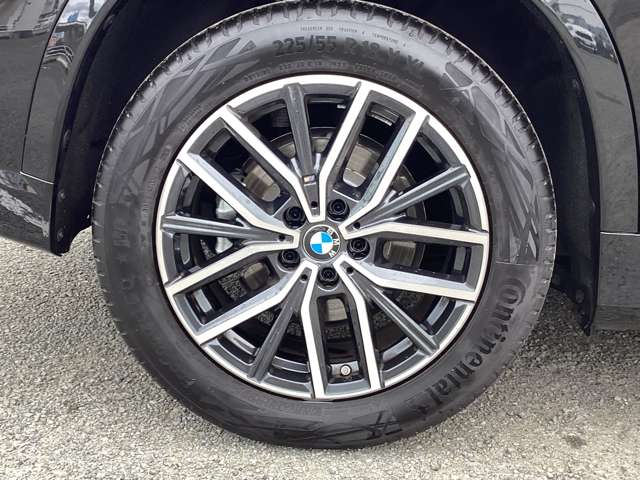 BMW X1 12