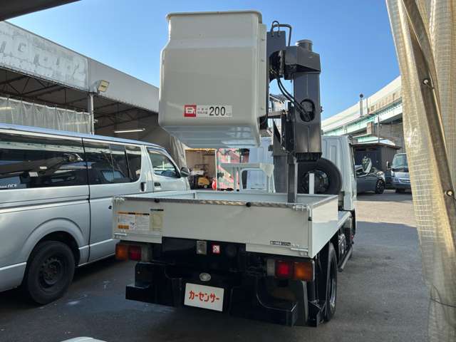 Mitsubishi Fuso Canter 5