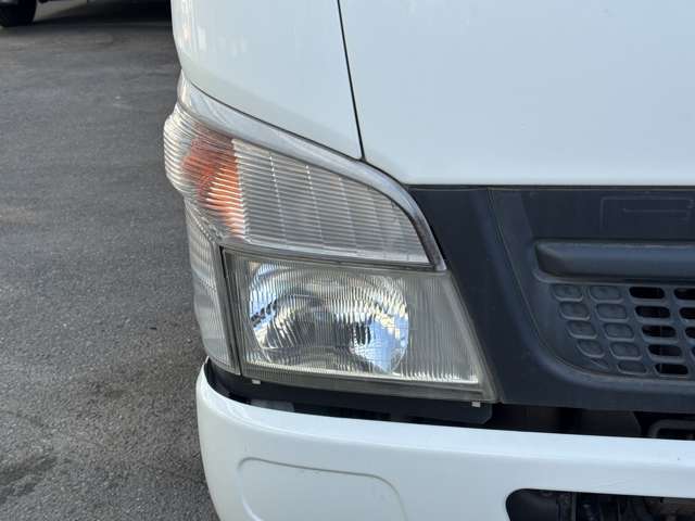Mitsubishi Fuso Canter 8