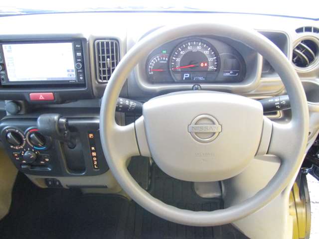Nissan NV100 Clipper 5