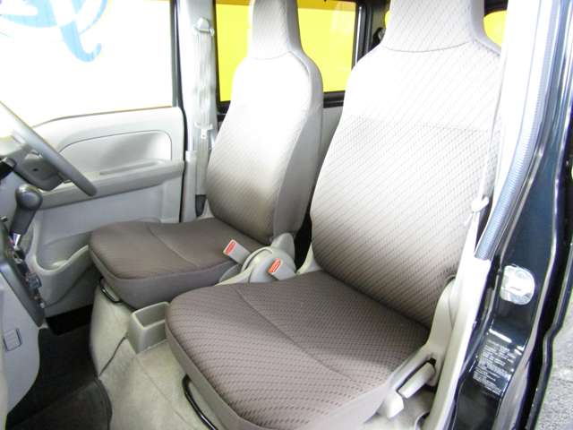Nissan NV100 Clipper 6