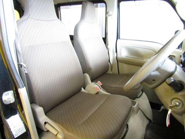 Nissan NV100 Clipper 7
