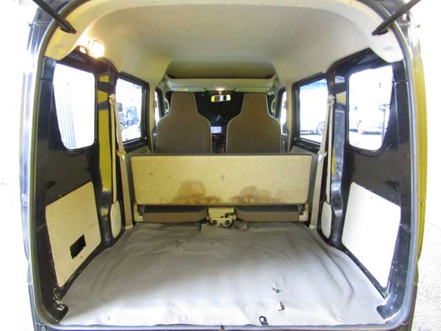 Nissan NV100 Clipper 9
