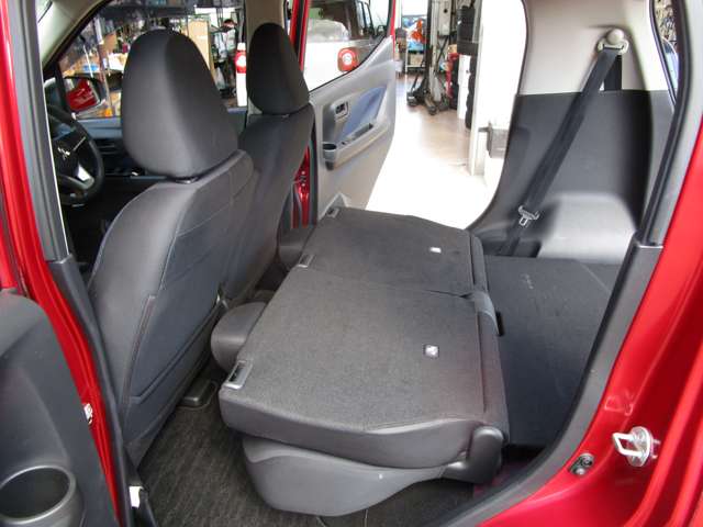 Mitsubishi eK X 9