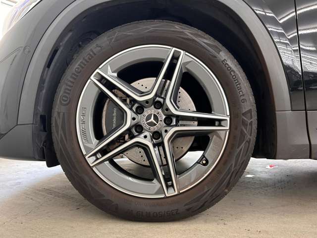 Mercedes-Benz GLA-Class 12