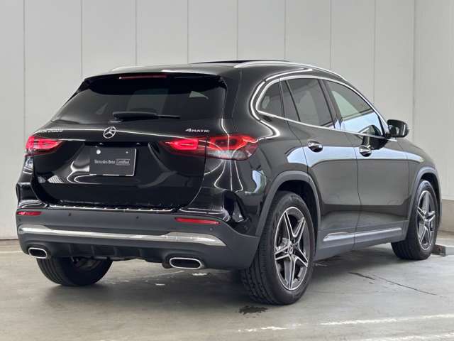 Mercedes-Benz GLA-Class 5