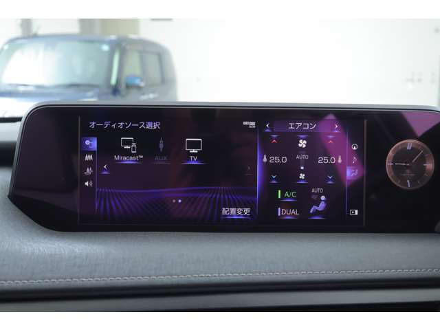 Lexus UX300e 7