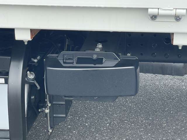 Mitsubishi Fuso Canter 12