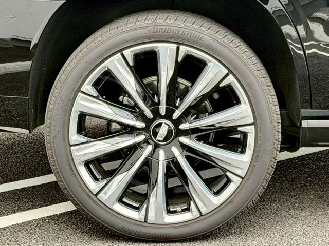 Cadillac エスカレード 5