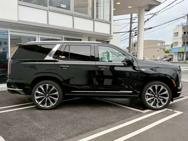 Cadillac エスカレード 6