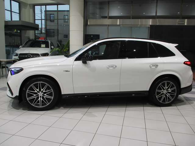 Mercedes-Benz GLC 10