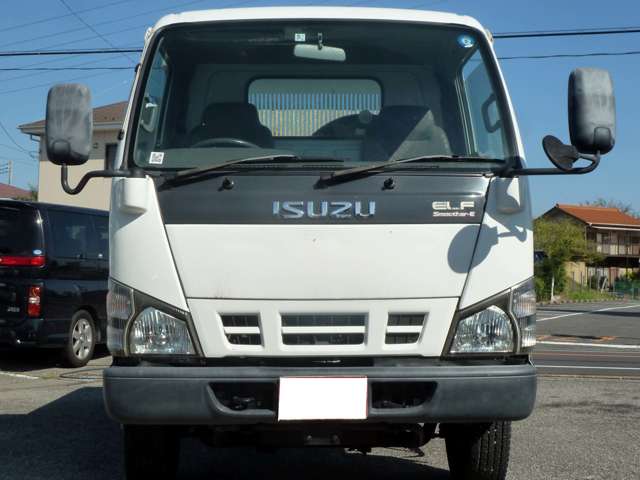 Isuzu Elf 2