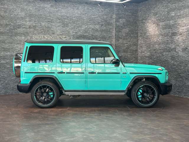 Mercedes-Benz G-Class 9