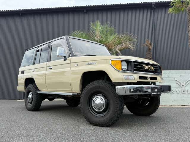 Toyota Land Cruiser Prado 2