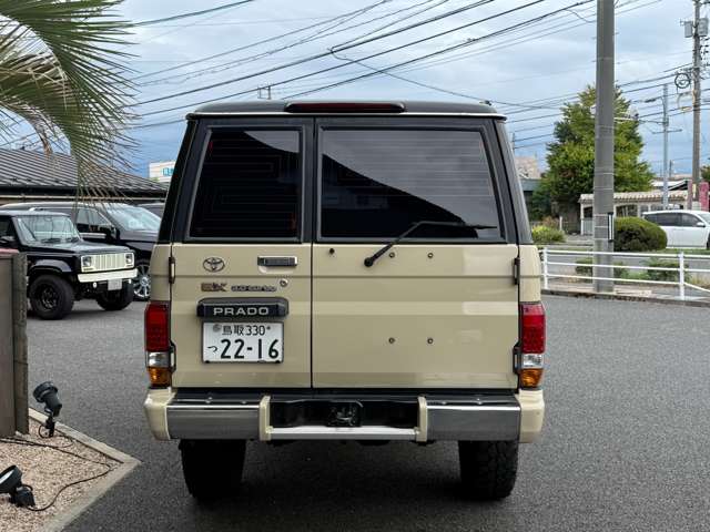 Toyota Land Cruiser Prado 4