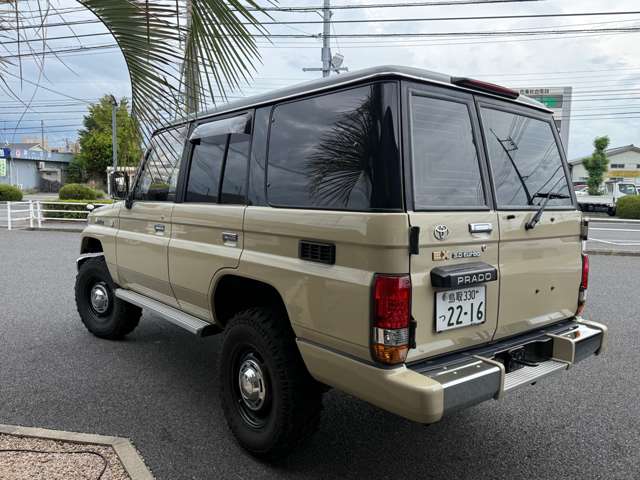 Toyota Land Cruiser Prado 5