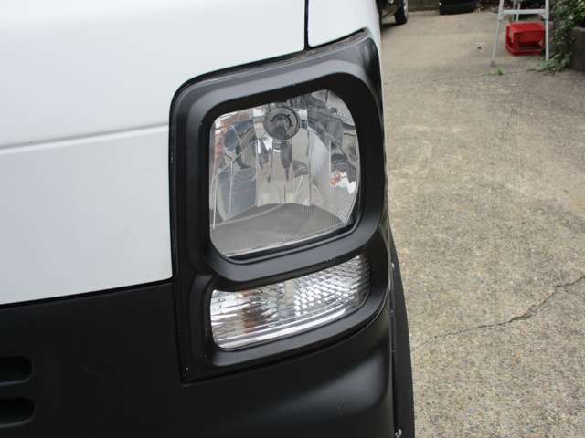 Suzuki Every 8
