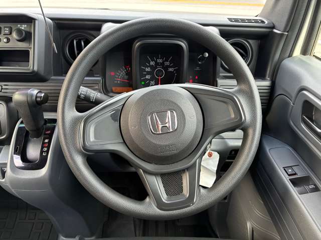 Honda N-VAN 12