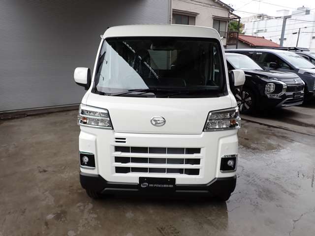 Daihatsu Hijet Cargo 11