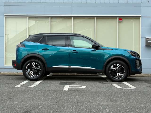 Peugeot SUV 2008 8