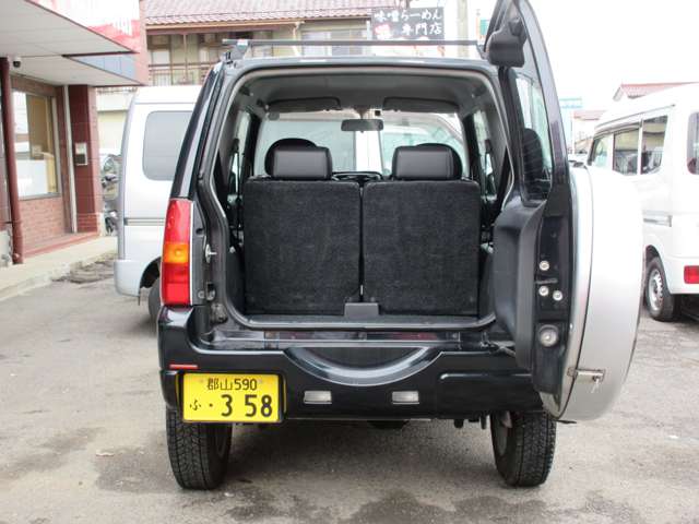 Suzuki Jimny 11