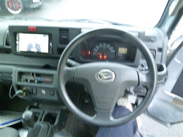 Daihatsu Hijet Truck 12