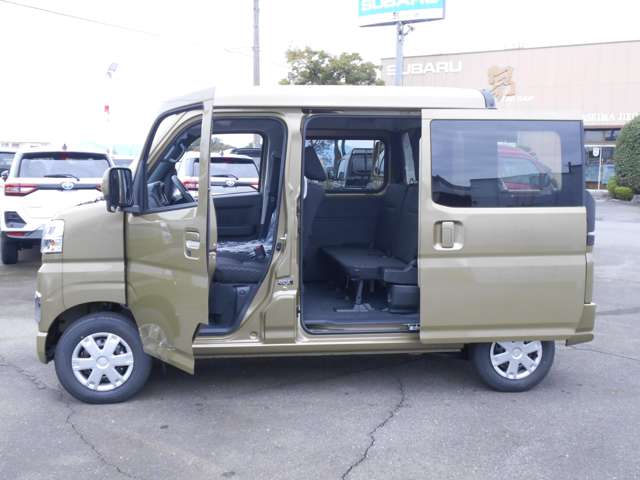 Daihatsu Hijet Deck Van 3
