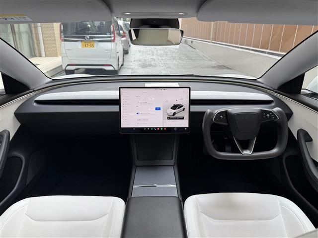 Tesla モデル3 5