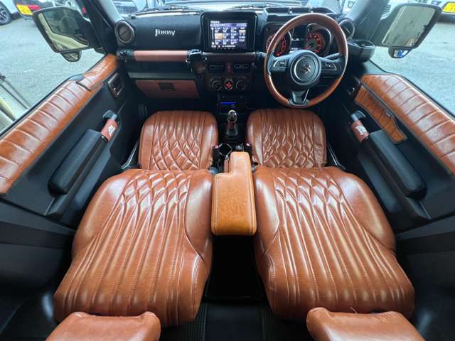 Suzuki Jimny 8