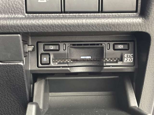 Lexus LBX 10