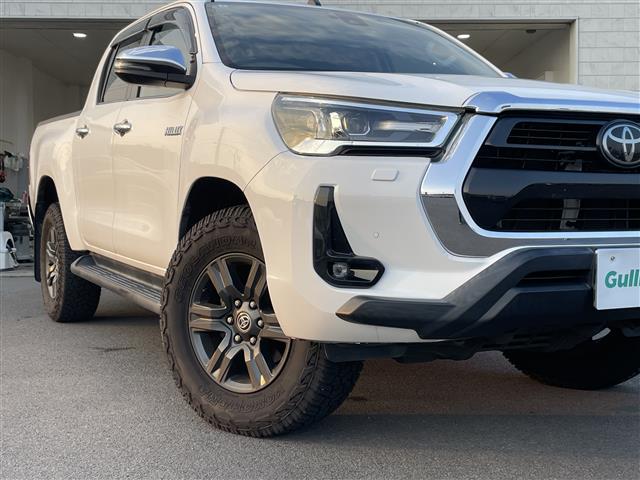 Toyota Hilux 11