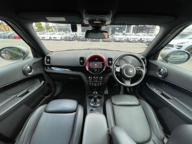 MINI Crossover 5