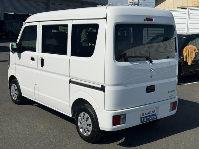 Suzuki Every 9