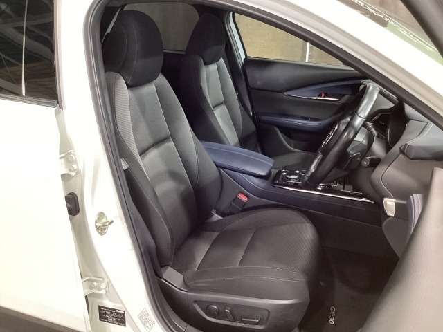 Mazda CX-30 7