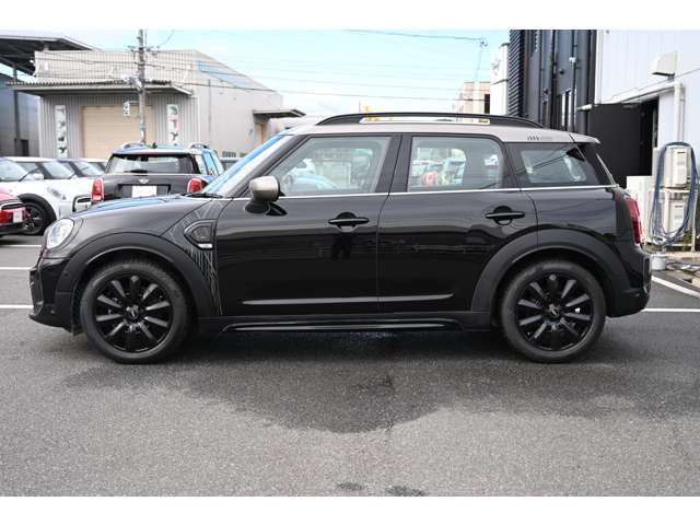 MINI Crossover 12