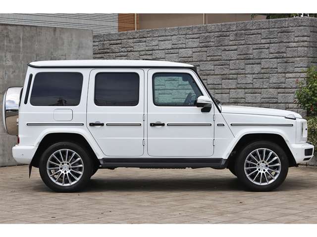 Mercedes-Benz G-Class 7