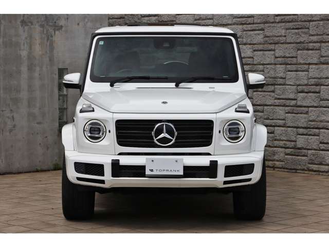 Mercedes-Benz G-Class 8