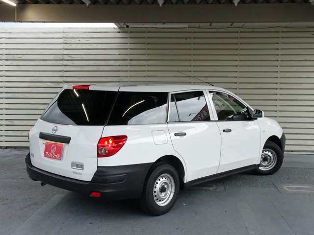 Nissan AD 2