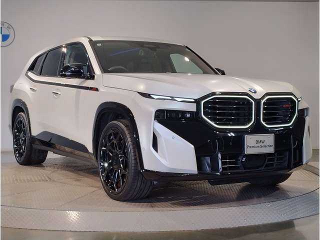 BMW XM 12