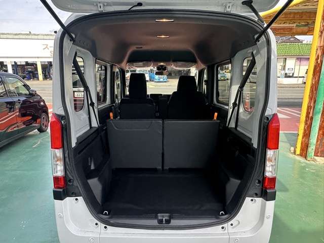 Honda N-VAN 12