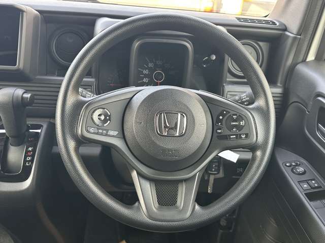 Honda N-VAN 9
