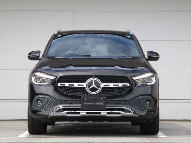 Mercedes-Benz GLA-Class 2