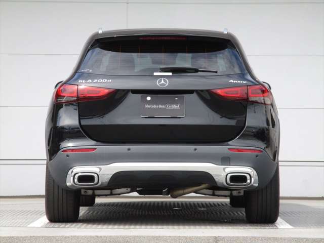 Mercedes-Benz GLA-Class 7