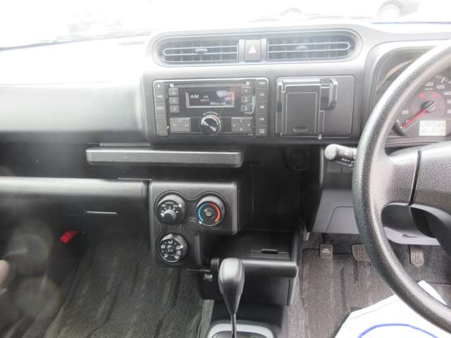 Toyota Succeed Van 11