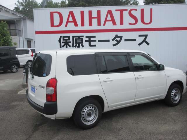 Toyota Succeed Van 5