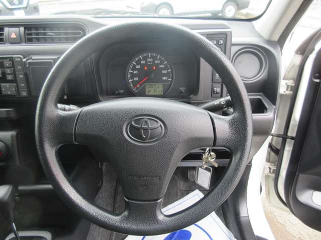 Toyota Succeed Van 9