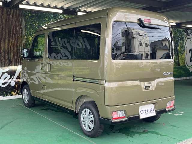 Daihatsu Atrai 12
