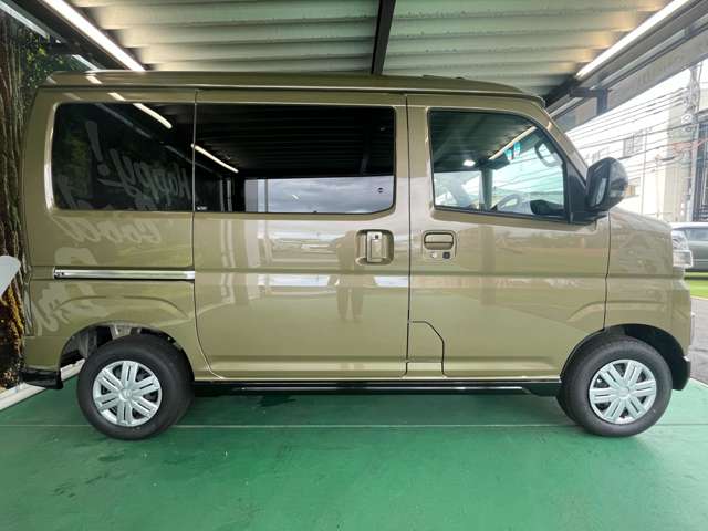 Daihatsu Atrai 6